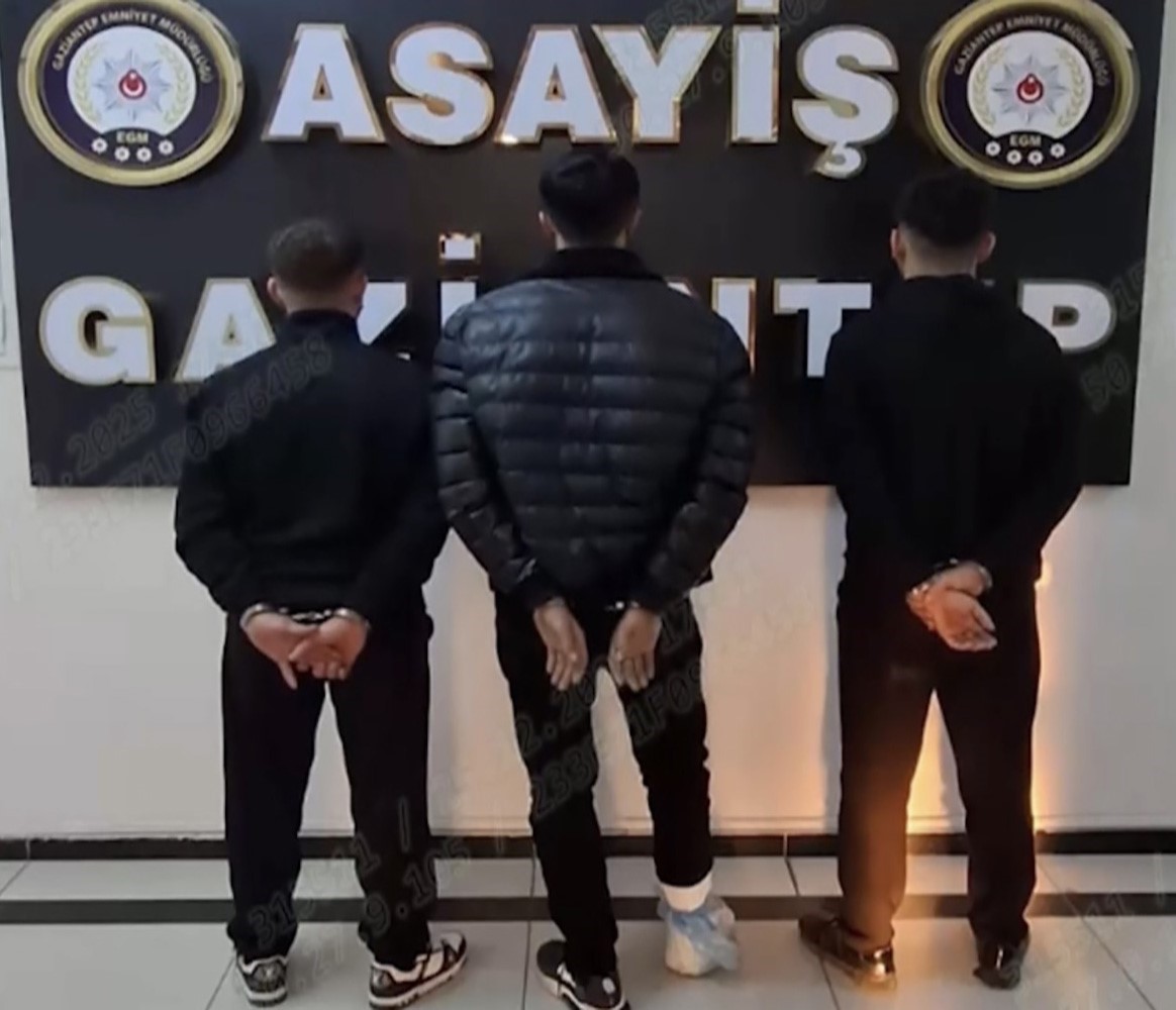 gaziantepte arac ve isyeri kundaklayan 4 supheli tutuklandi 3 yfgD3q6s