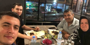 gaziantepte-azimle-calisan-anne-4-cocugunu-meslek-sahibi-yapti-JcGq72Qu.jpg