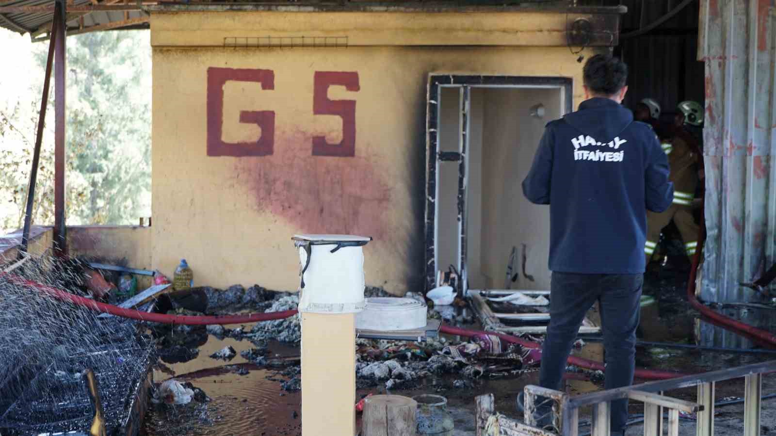 gaziantepte bir evde meydana gelen patlama panige neden oldu 4 5i9fMVpR