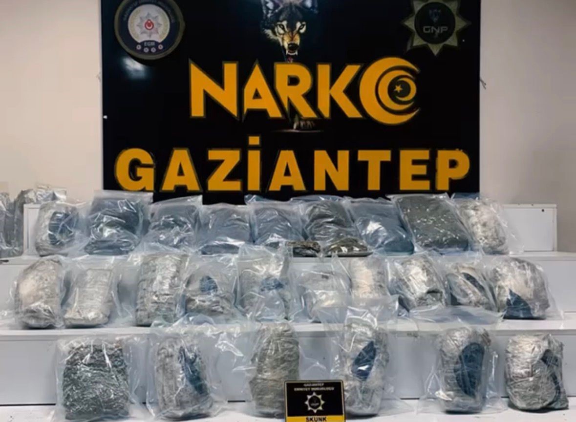 gaziantepte dev uyusturucu operasyonu 31 supheliden 16si tutuklandi 13u adliyeye sevk edildi 3 3tZt4Rle