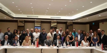 gaziantepte-ekonomiye-yon-verenler-zirvesi-duzenlendi-QFH3gvCq.jpg