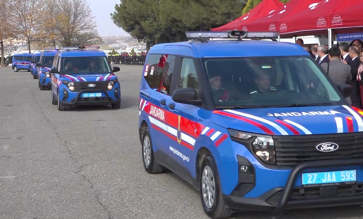 gaziantepte emniyet ve jandarmaya 210 yeni arac teslim edildi 5 qcTdb6YX