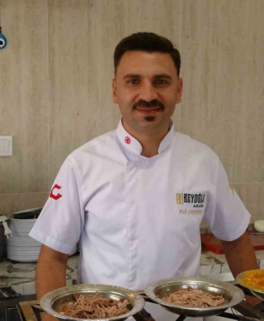 gaziantepte-grip-olanlar-iyilesmek-icin-beyran-iciyor-OO4hjBQO.jpg
