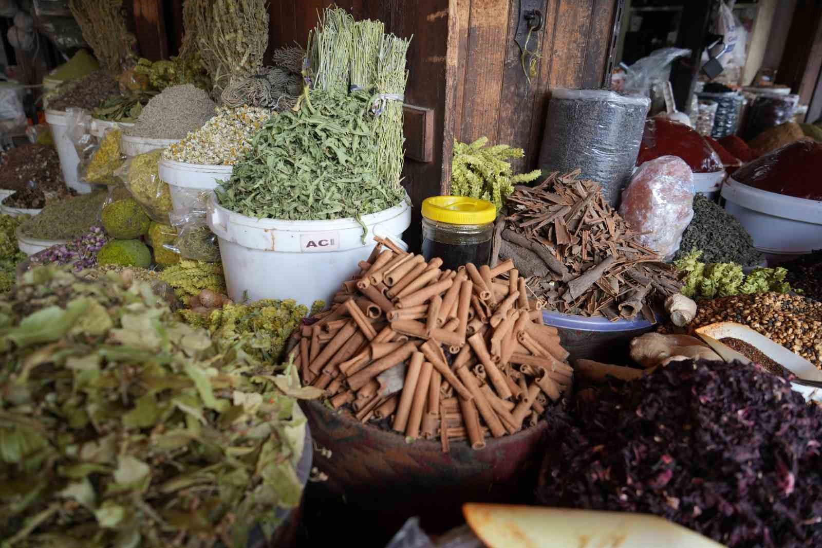 gaziantepte hasta olan vatandaslar careyi aktarlarda ariyor 3 QtB8aUCg