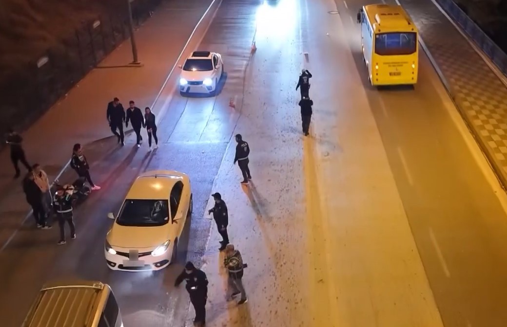 gaziantepte huzur 27 uygulamasinda 9 aranan sahis yakalandi 0 wMpznecU