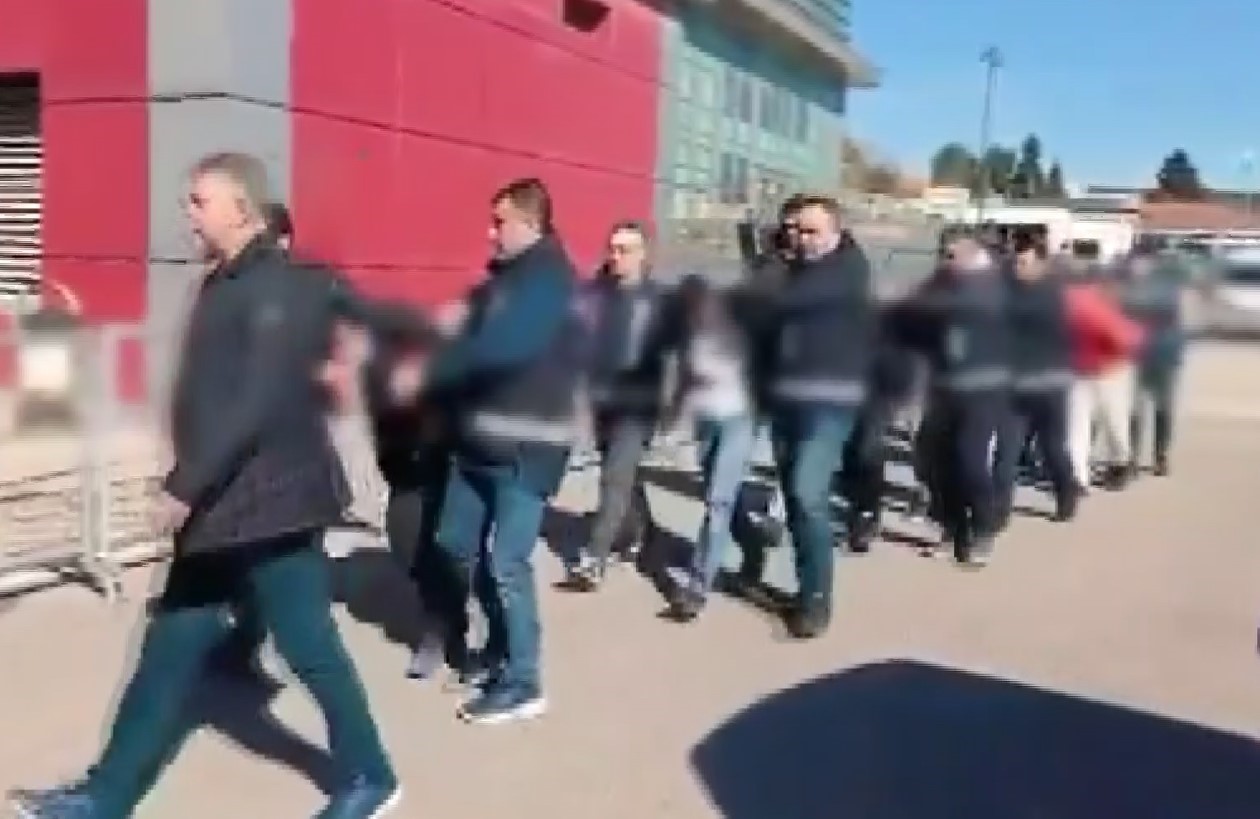 gaziantepte is yeri kursunlama olaylari suphelisi 6 sahis tutuklandi 0 4y6AaMCD