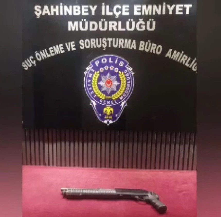 gaziantepte is yerine pompali tufekle saldiri o anlar kamerada 2 S3wqWd4b
