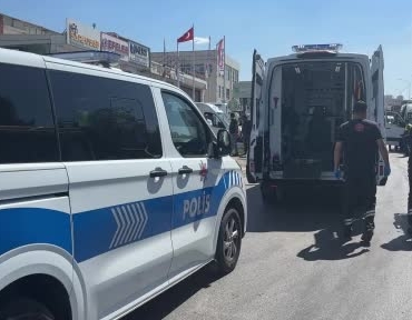gaziantepte-isci-servisi-tira-arkadan-carpti-11-yarali-ej81r494.jpg