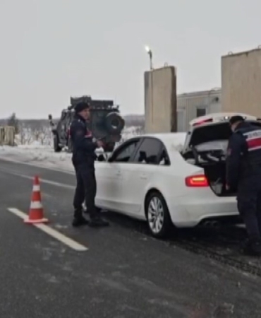 gaziantepte-jandarmadan-2-bin-60-personelle-yilbasi-ve-kar-yagisi-tedbiri-3rkRuL3d.jpg