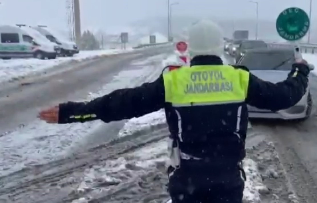 gaziantepte jandarmadan 2 bin 60 personelle yilbasi ve kar yagisi tedbiri 4 nKP5B5SI