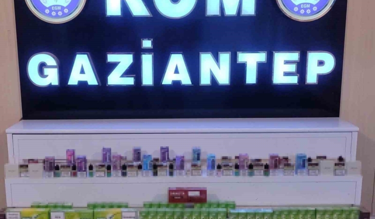gaziantepte-kacakcilik-operasyonu-8-gozalti-wyRU542w.jpg
