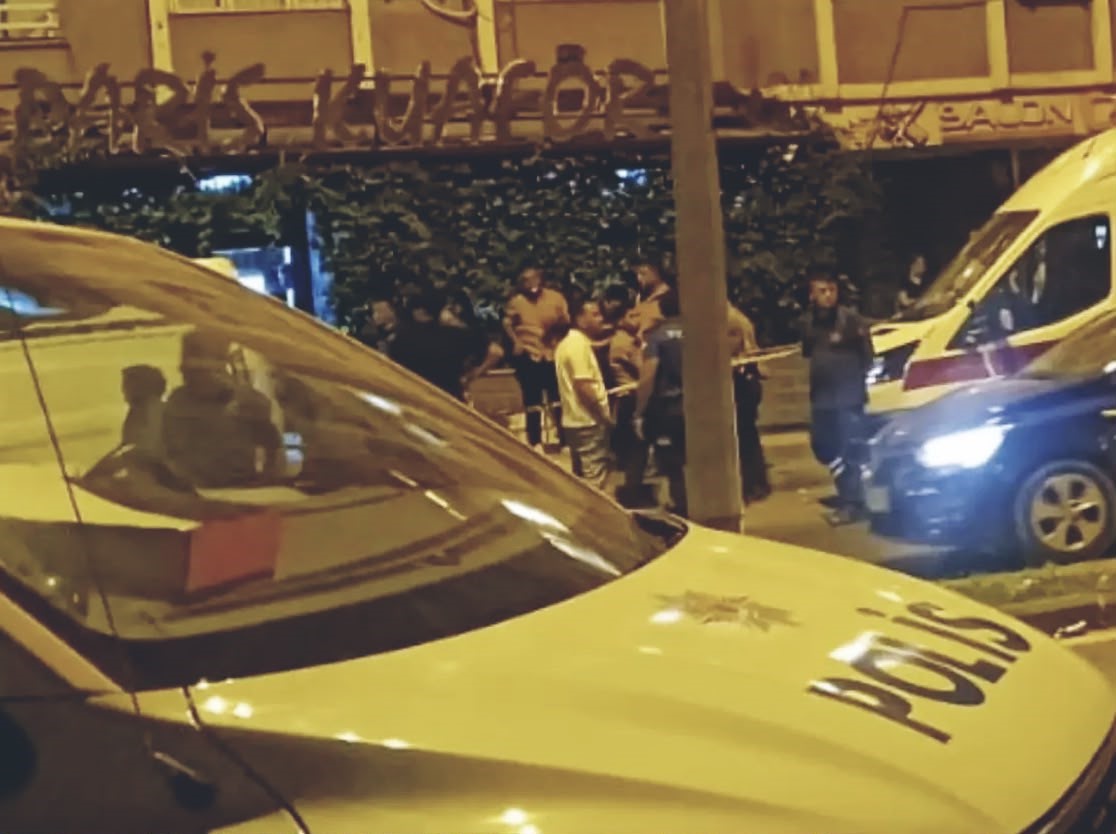 gaziantepte kadin kuaforu is yerinde olu bulundu 1 ZTDeXrmN