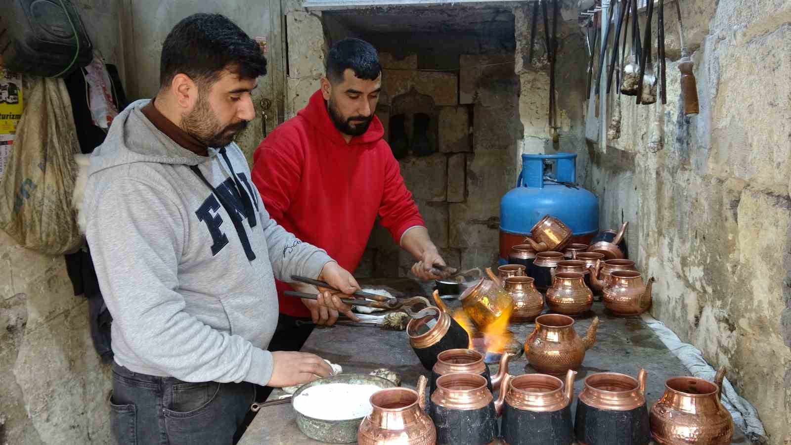 gaziantepte kalaycilarin bayram mesaisi 2 LMEAvJJq