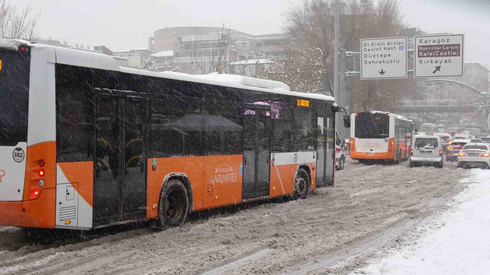 gaziantepte kar sevinci 4 pqGn3rmm