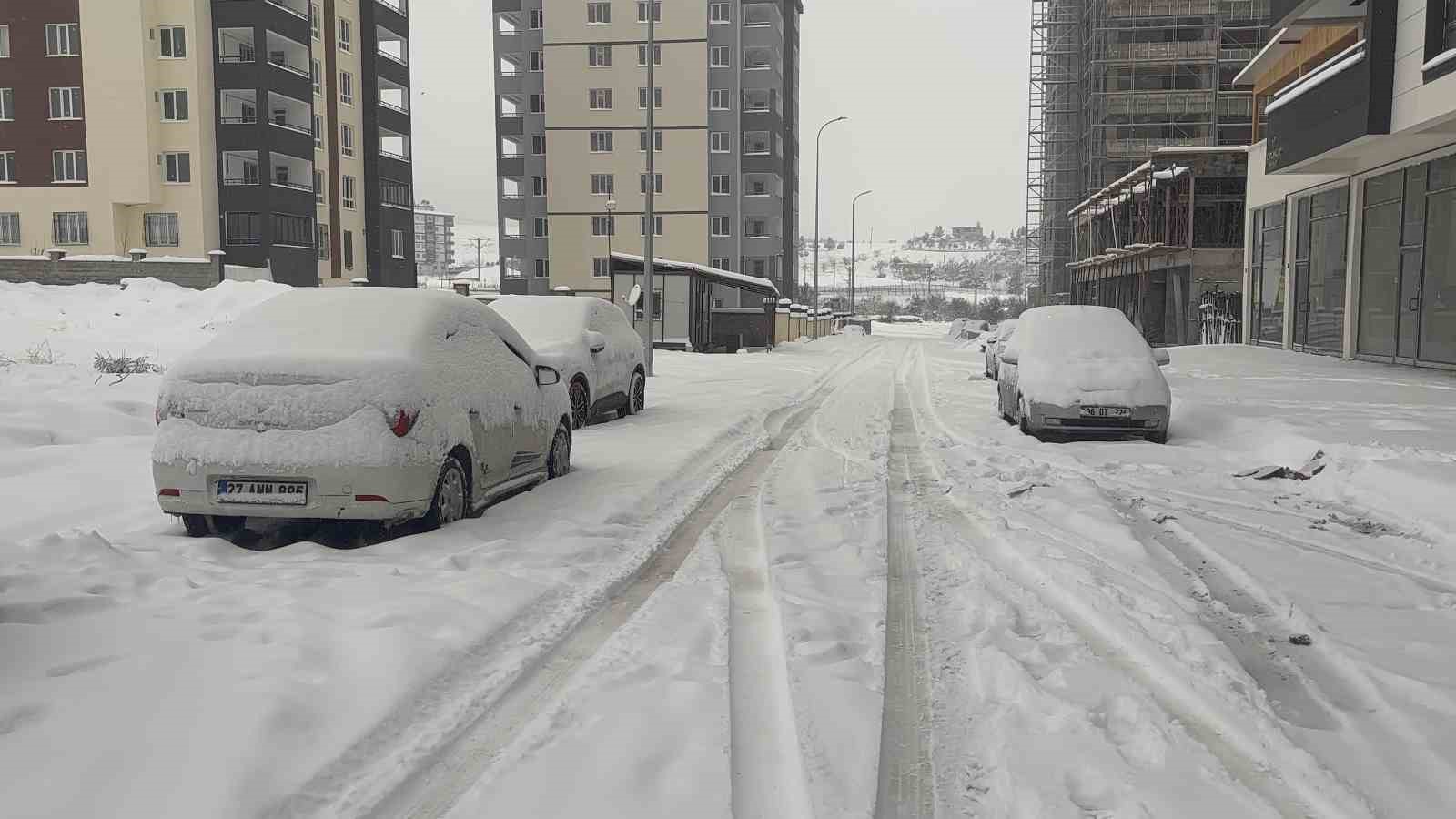 gaziantepte kar yagisi devam ediyor 0 D1geyed9