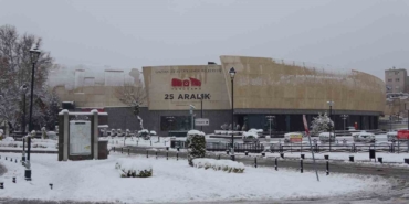 gaziantepte-kar-yagisi-sonrasi-yollar-bos-kaldi-bLdJWV1z.jpg