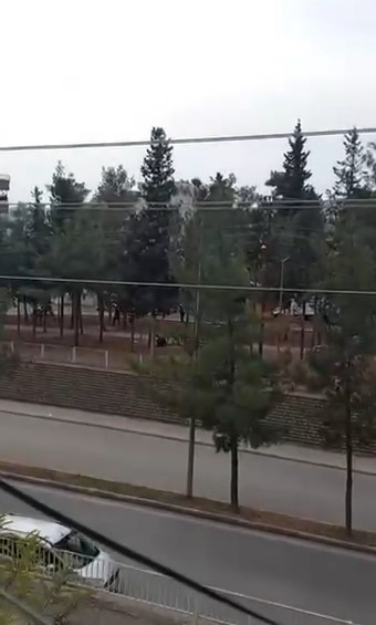 gaziantepte karisini olduren zanlinin vurularak yakalanma ani kamerada 3 HdZrqJMK