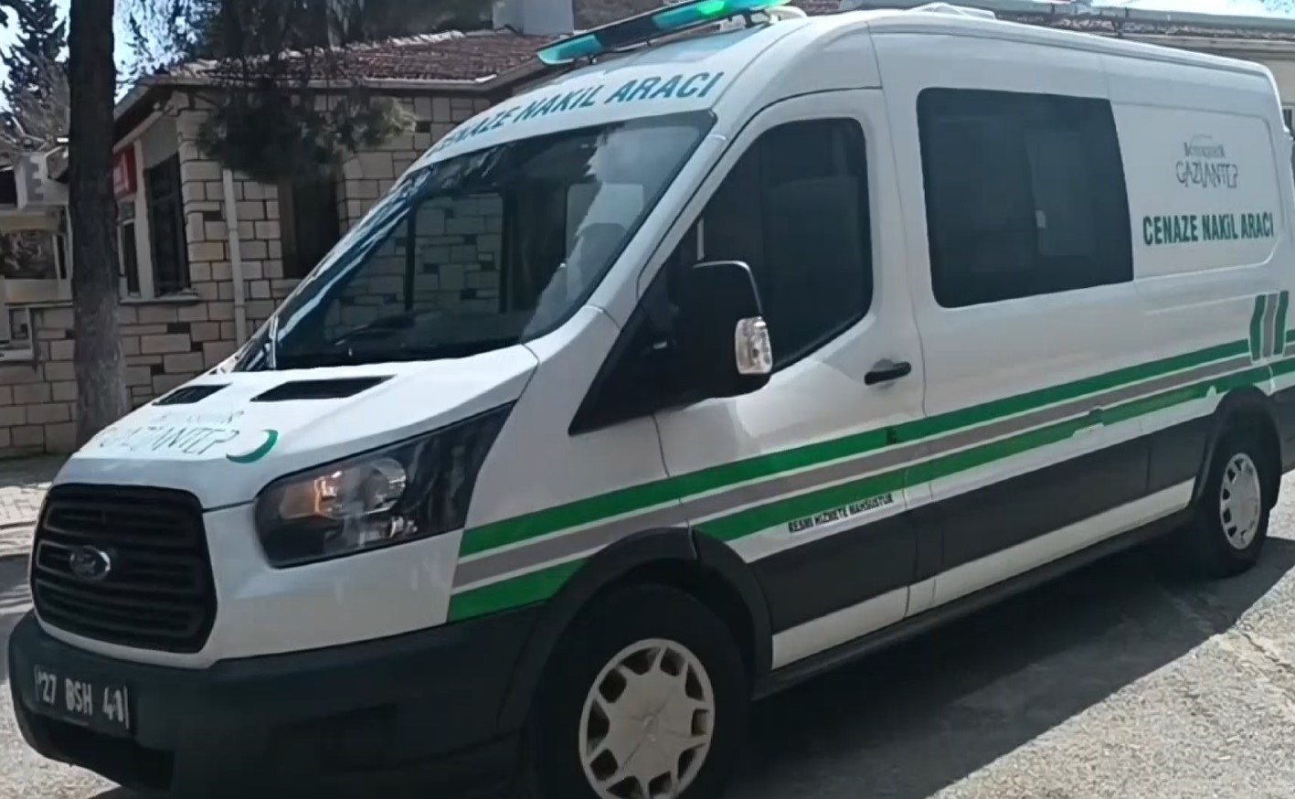 gaziantepte kocasi tarafindan oldurulen kadinin cenazesi ailesine teslim edildi 1 d2n1IpZJ