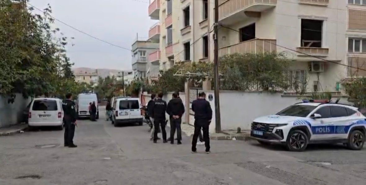 gaziantepte kocasi tarafindan silahla vurulan kadin hayatini kaybetti 4 3zWpgCuC