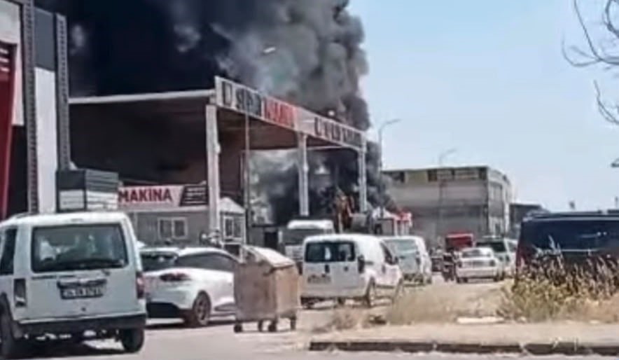 gaziantepte korkutan is yeri yangini 1