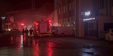 gaziantepte-makarna-fabrikasinda-yangin-Z5AhyGB2.jpg