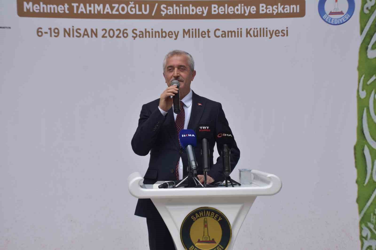 gaziantepte mukaddes emanetler sergisi acildi 1 XQZy6Hbv