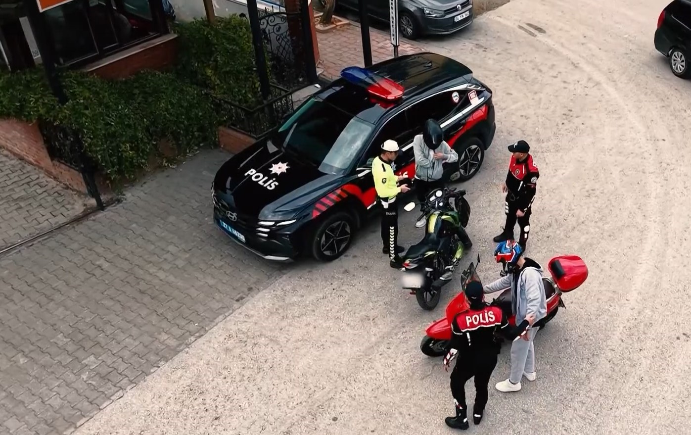 gaziantepte okul cevrelerinde dron destekli uygulama 2 9F2viI9e