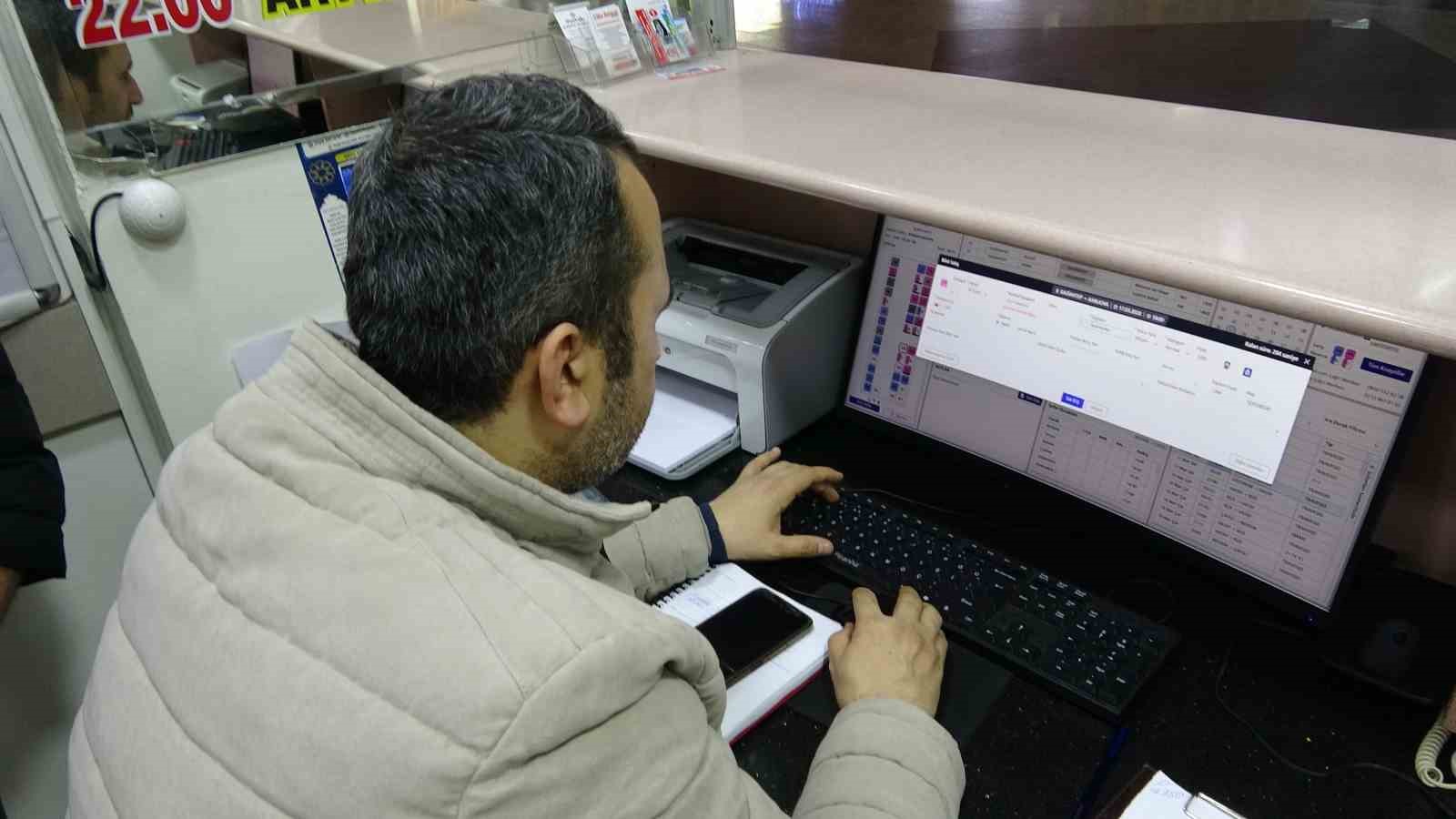 gaziantepte otogarda bayram yogunlugu 4 1aKEwHrm