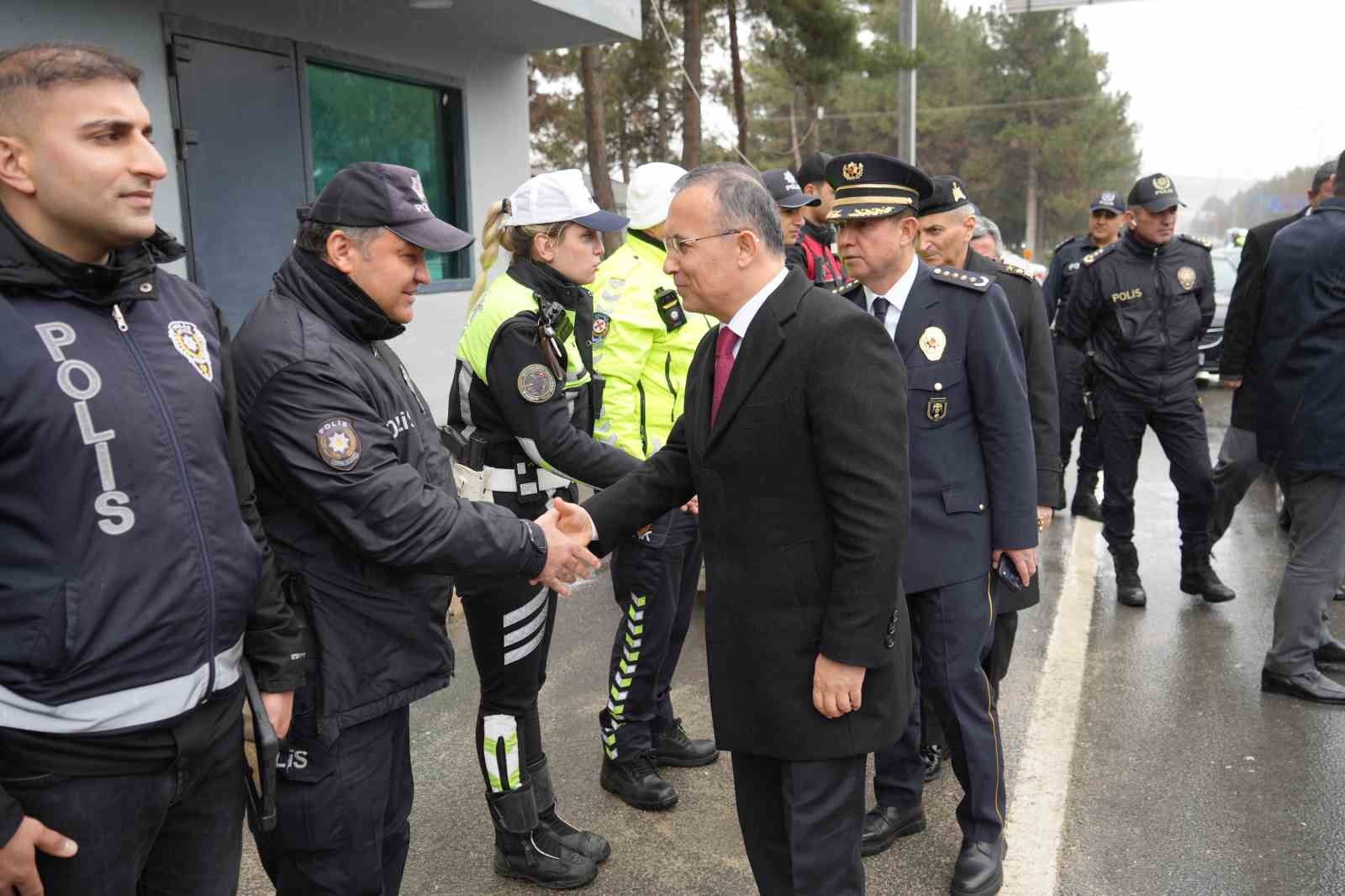 gaziantepte ramazan bayraminda binlerce personel gorev basinda olacak 3