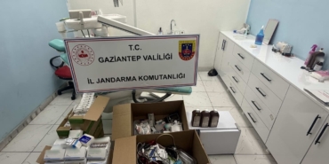 gaziantepte-ruhsatsiz-dis-klinigine-jandarma-operasyonu-2-sahte-doktor-yakalandi-HJJwQORd.jpg