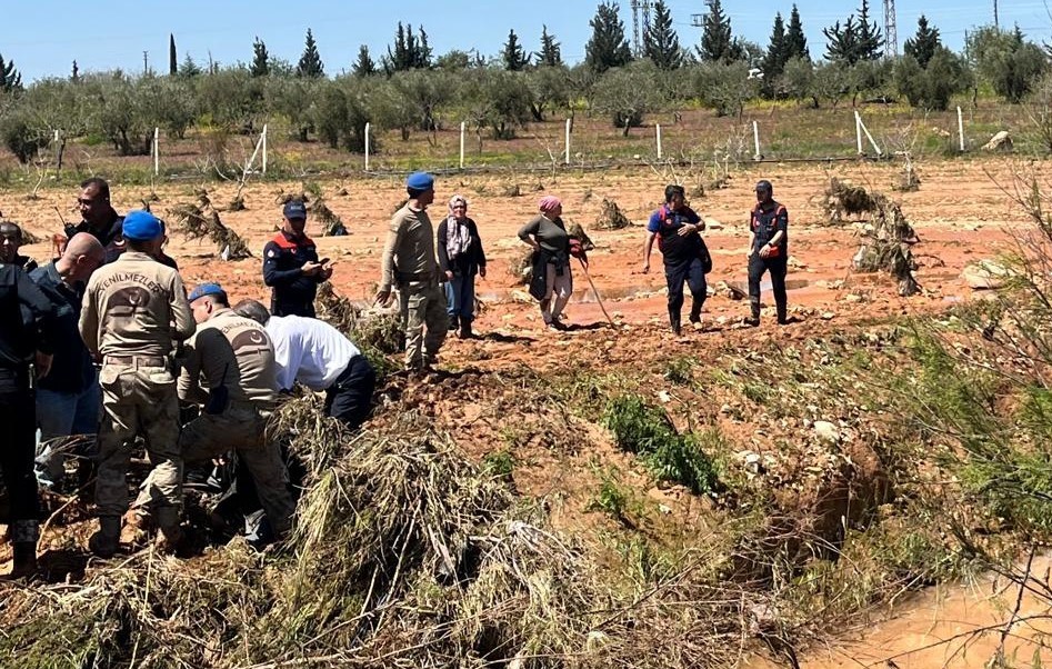 gaziantepte sel sonrasi kaybolan sahsin hayatini kaybettigi belirlendi 1 M64IKRO9