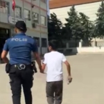 gaziantepte-sinava-gec-kalan-ve-belgesini-unutan-ogrencilerin-yardimina-polis-yetisti-uc6gvcrt.jpg