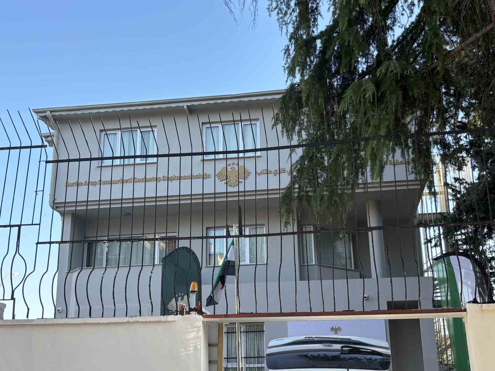 Gaziantep’te Suriye Başkonsolosluğu açıldı 10 gaziantepte suriye baskonsoloslugu acildi 6 ilprB3jv