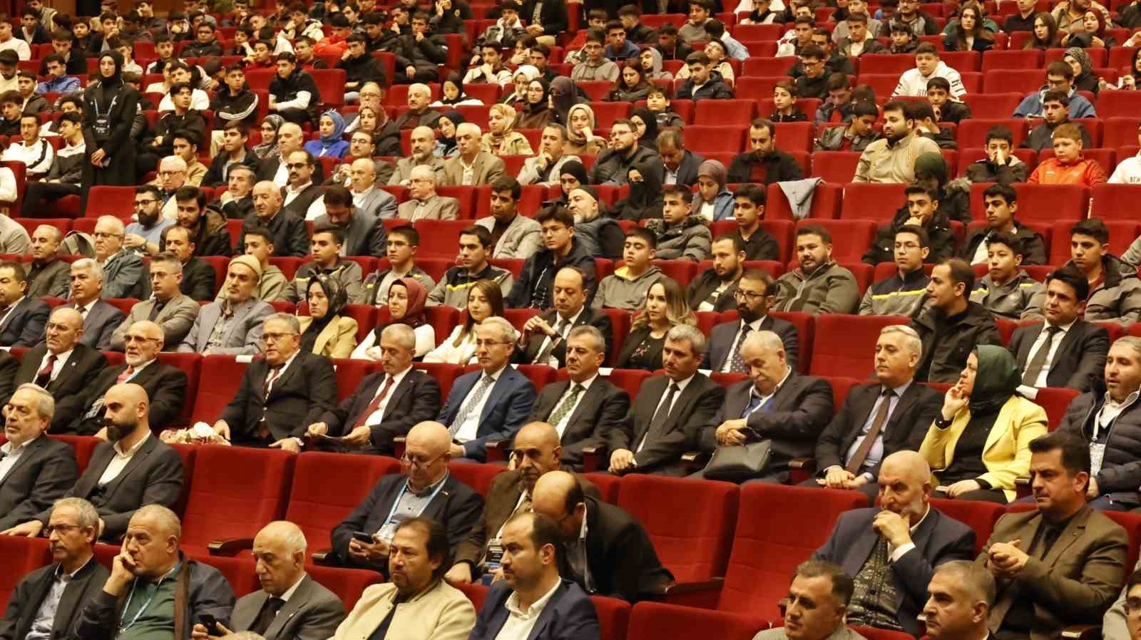 gaziantepte uluslararasi bilimler isiginda yaratilis kongresi duzenlendi 3 Z32QDnNh