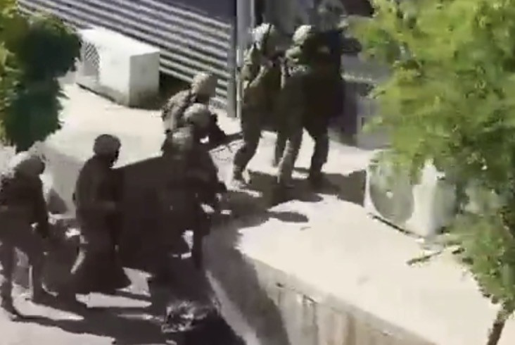 Gaziantep’te uyuşturucu imalathanesine baskın 4 gaziantepte uyusturucu imalathanesine baskin 0