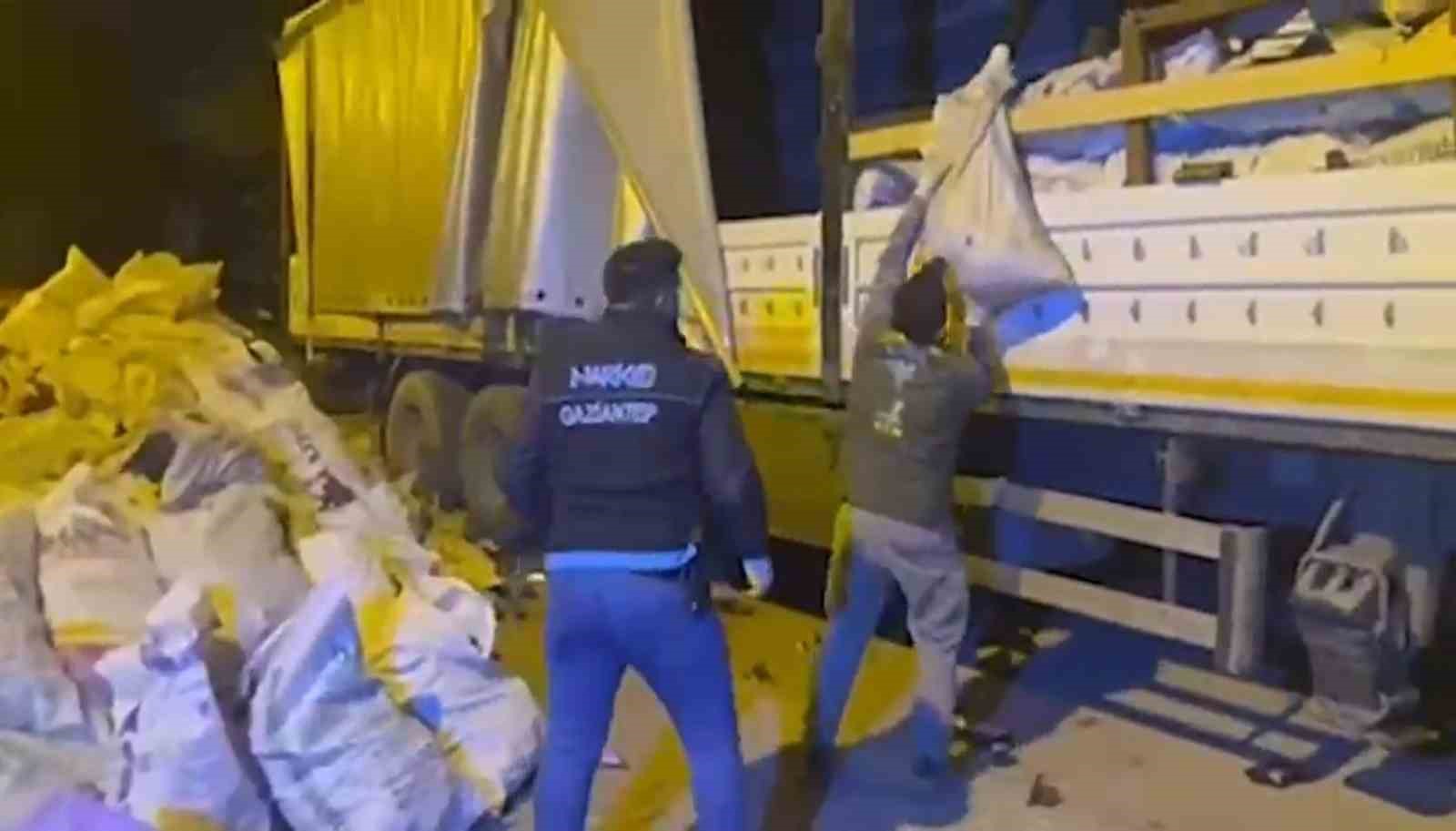 gaziantepte uyusturucu operasyonu 11 supheli tutuklandi 1 bbtJXyFg