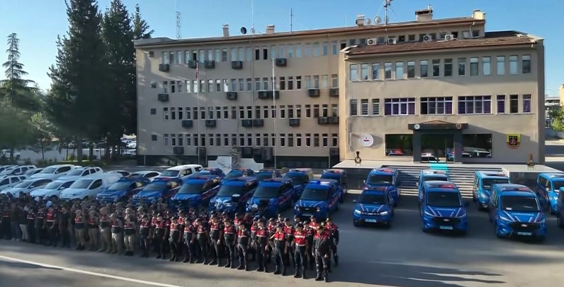 Gaziantep’te uyuşturucu tacirlerine darbe: 14 şahıs tutuklandı 4 gaziantepte uyusturucu tacirlerine darbe 14 sahis tutuklandi 0 V6Xrb8vi