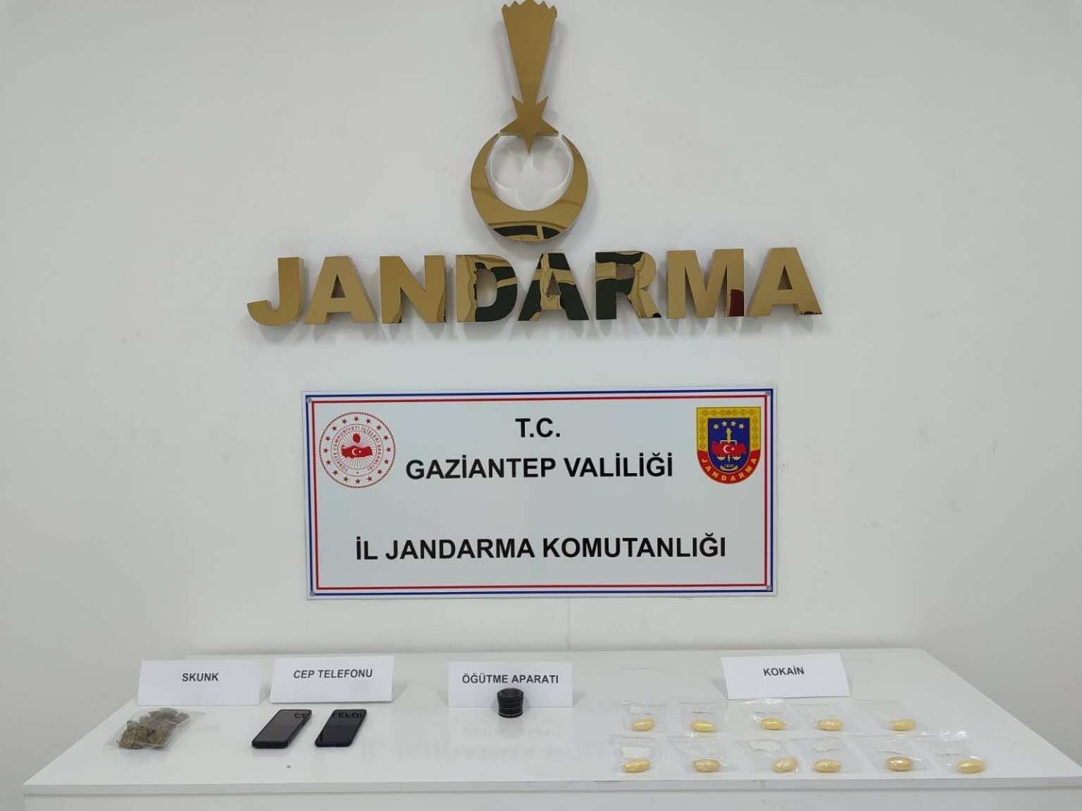 gaziantepte uyusturucu ve kacakciliga darbe 17 tutuklama 0
