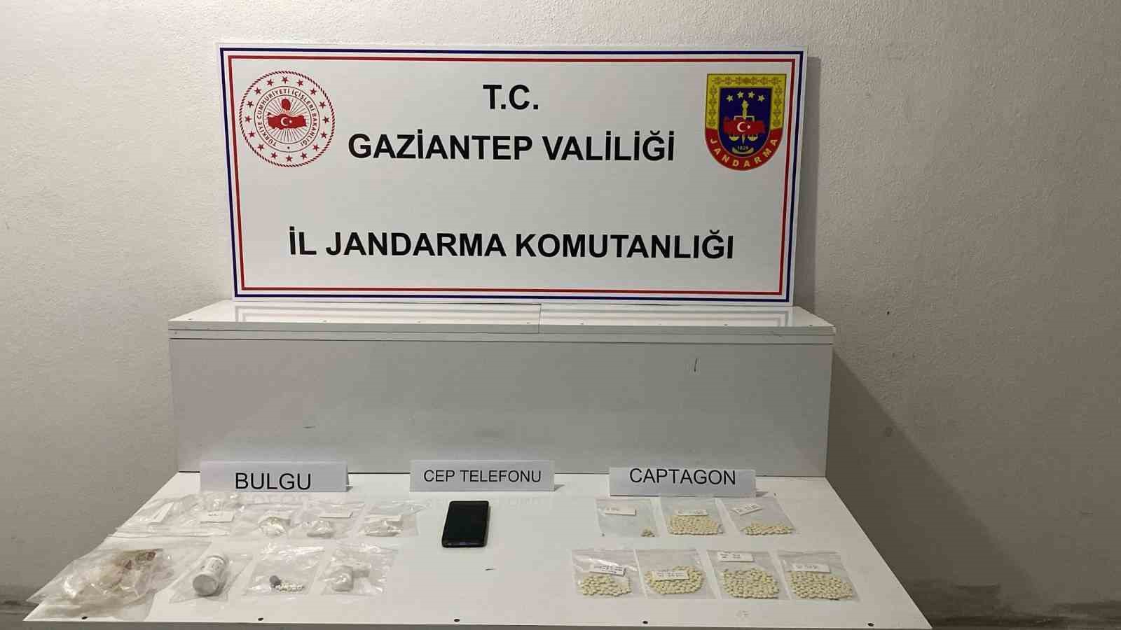 gaziantepte uyusturucu ve kacakciliga darbe 17 tutuklama 3 b9OD3PUy
