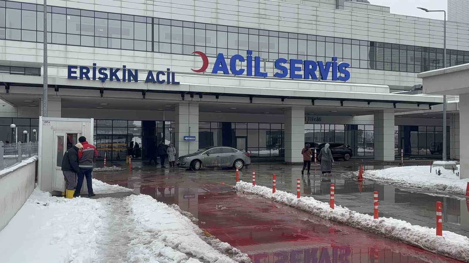 gaziantepte vahset eski esini kezzapla agir yaraladi 3 kwQUjnD1
