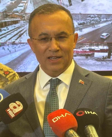 gaziantepte-yilbasi-gecesi-2-bin-613-arac-ve-12-bin-117-personel-gorev-basinda-2R4f6g1Q.jpg