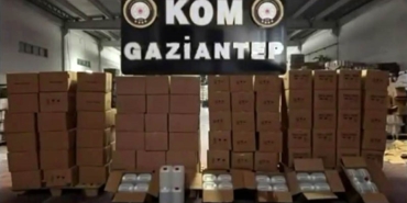 gaziantepte-yilbasi-oncesi-4-bin-520-litre-etil-alkol-ele-gecirildi-jRQDcmap.jpg