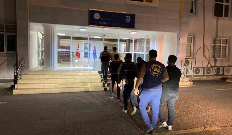 gaziantepteki-dolandiricilik-olayina-iliskin-4-supheli-gozaltina-alindi-BEQvSb1v.jpg