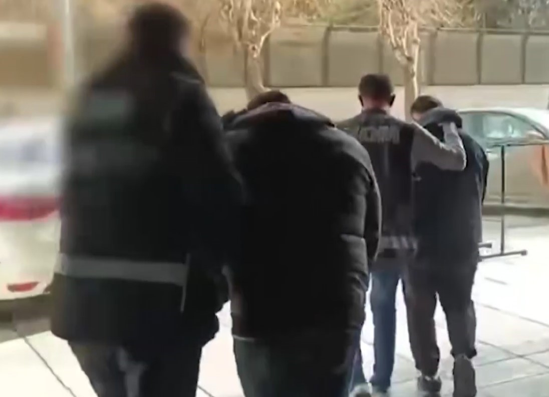Gaziantep’teki rüşvet operasyonunda 8 tutuklama 4 gaziantepteki rusvet operasyonunda 8 tutuklama 0 vwaAzV7T