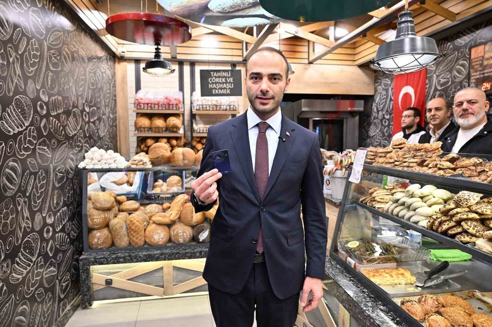 gaziosmanpasa belediyesinden ornek dayanisma karekod ile pide destegi 3 LagiZ88L