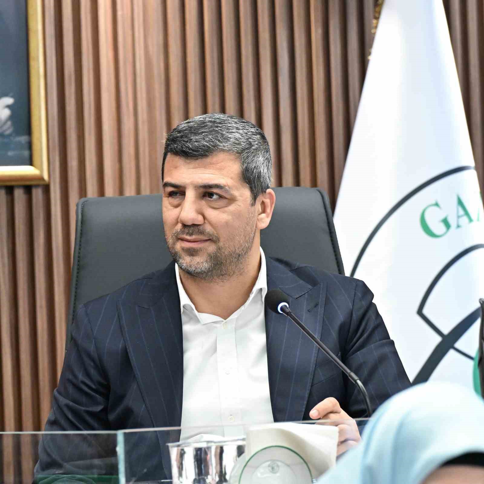gaziosmanpasa belediyesinin 2025 yili faaliyet raporu oy birligiyle kabul edildi 0 qNWKiH8i