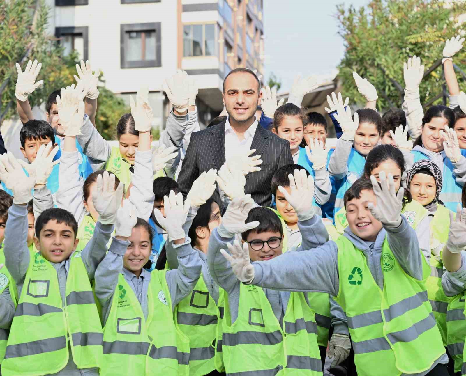 gaziosmanpasada 1 haftada toplanan 2 ton atik 40 agacin hayatini kurtardi 4 NrNFZDYH