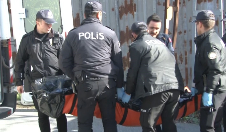 gaziosmanpasada-bos-bir-arazide-erkek-cesedi-bulundu-lT8unBwv.jpg