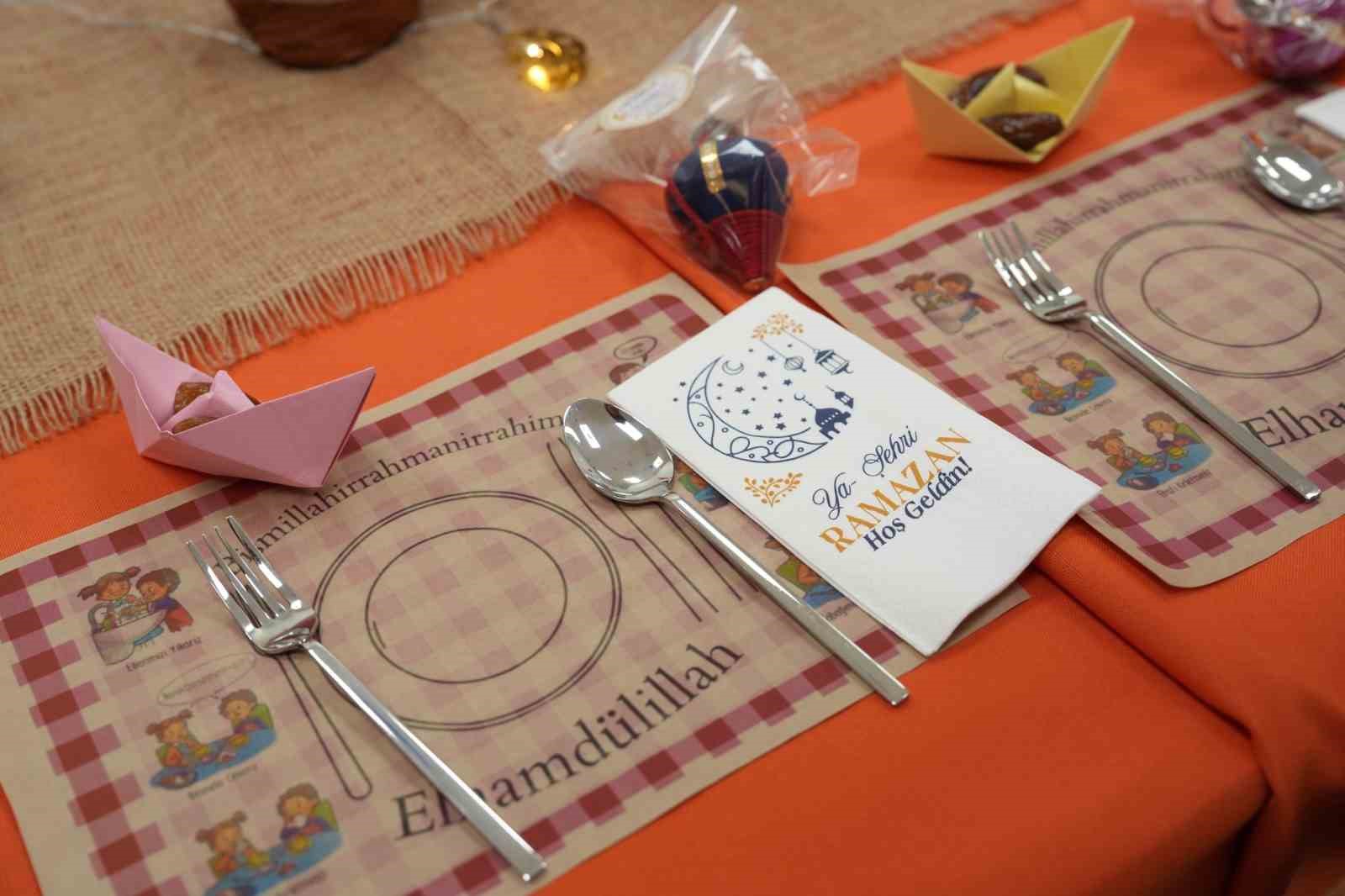 gaziosmanpasada cocuklar tekne orucu tutmanin heyecanini yasadi 1
