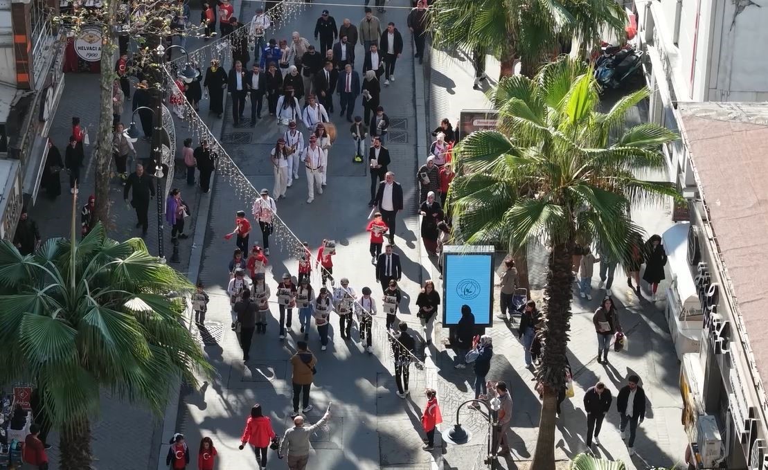 gaziosmanpasada cumhuriyet coskusu devam ediyor 1 Rmlik3PU